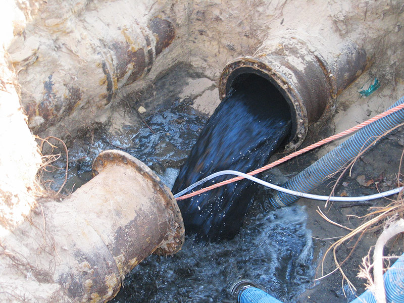 Pipe cleaning for Communities (Waste Water)